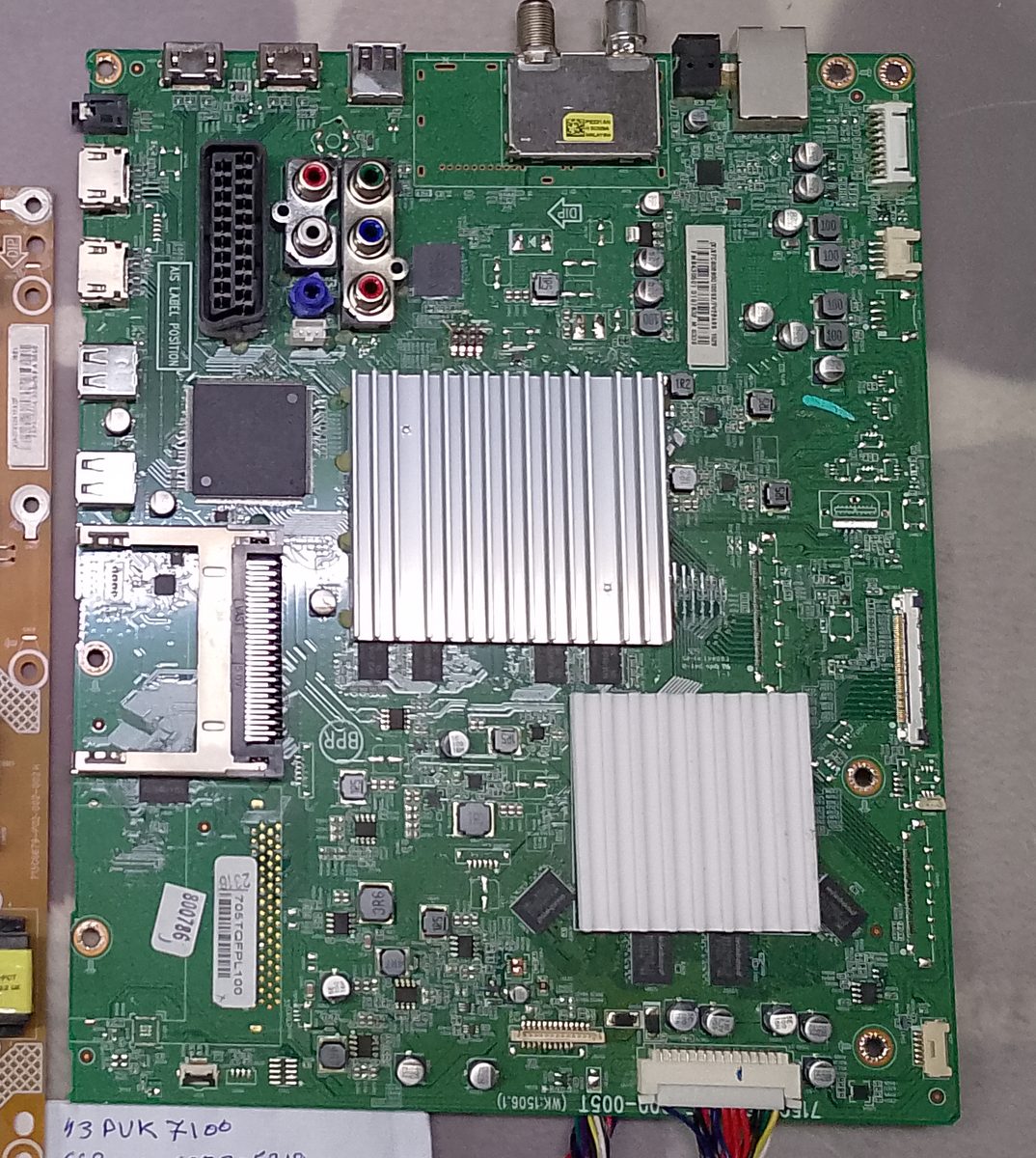 Mainboard 996599 from Philips 43PUK7100 television