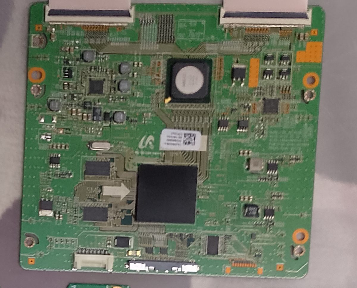 T-CON bord BN95-00577A uit Samsung UE40ES6100 televisie